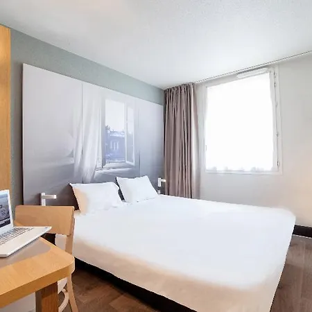 Hotel Strasbourg Sud 2*