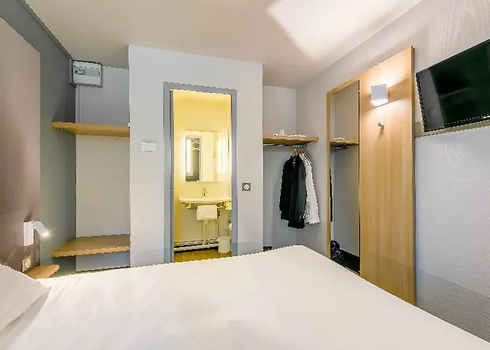 Strasbourg Sud Hotel 2*